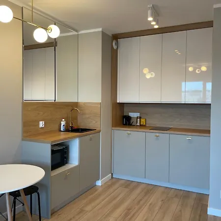 Lägenhet Z Widokiem Na Jezioro I Garazem Poznań