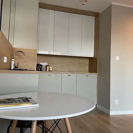 Apartmán Z Widokiem Na Jezioro I Garazem