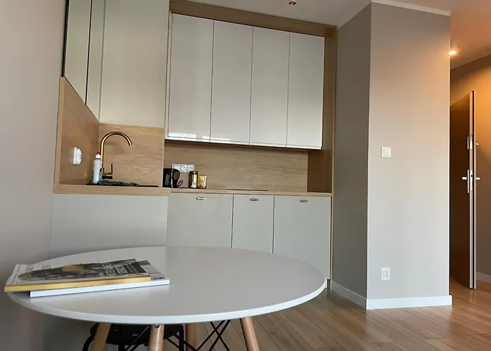 Apartmán Z Widokiem Na Jezioro I Garazem