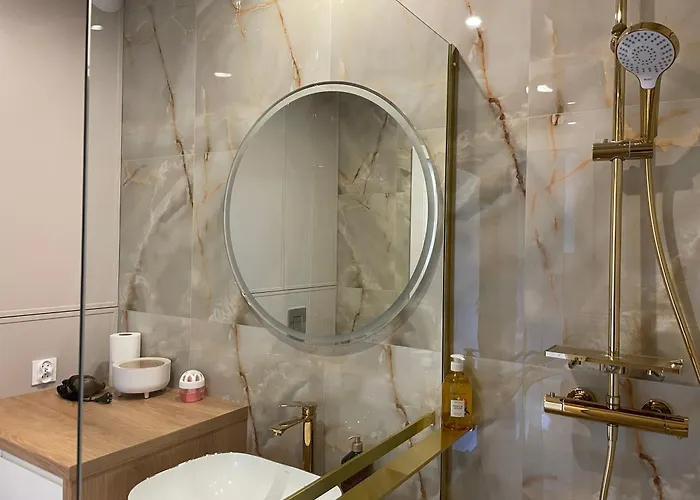 Z Widokiem Na Jezioro I Garazem Apartment *