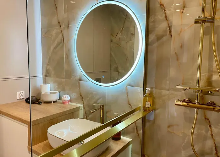 Apartment Z Widokiem Na Jezioro I Garazem