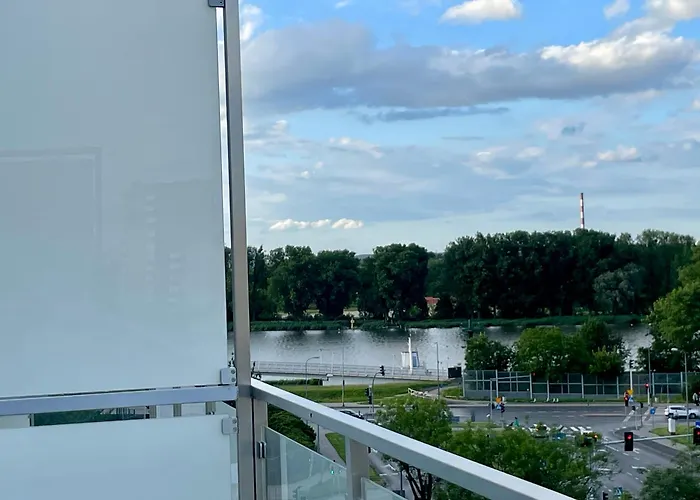 Z Widokiem Na Jezioro I Garazem 公寓 *